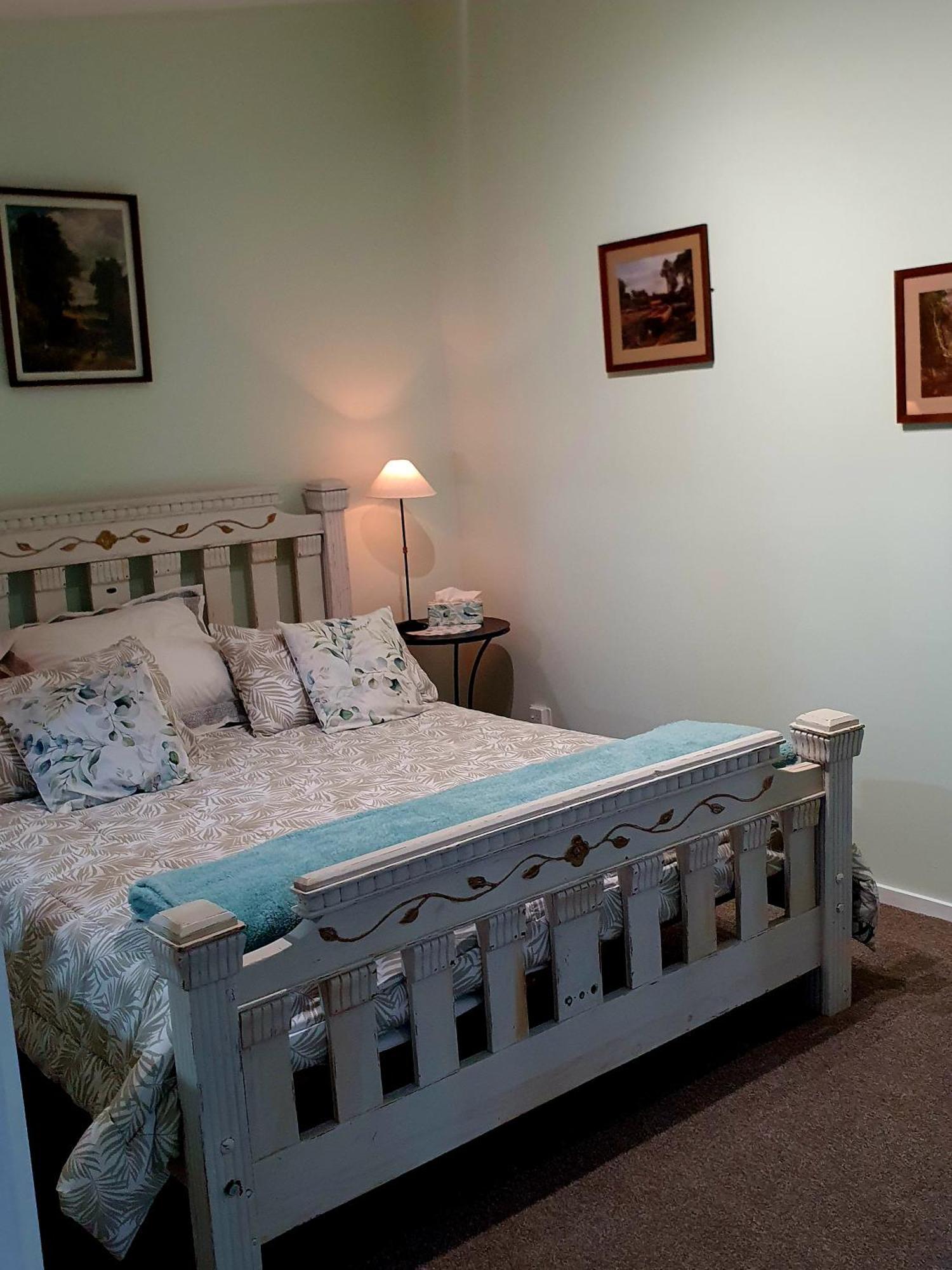 The Old Dairy Factory Bed and Breakfast Norsewood Buitenkant foto